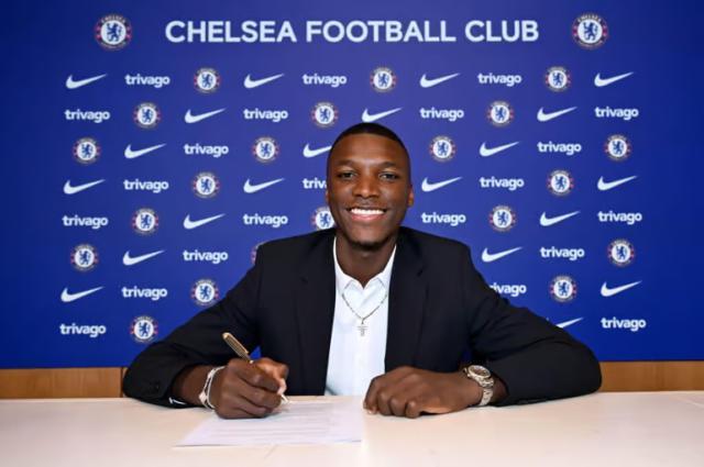 皇冠体育-英超中介费大赛，切尔西勇夺第一，摊销负累加剧